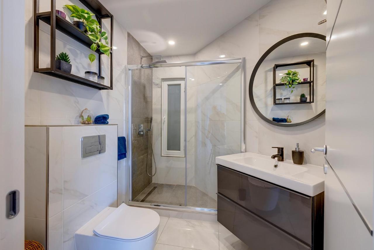 Modern 1br Location Apartment Gzira